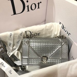 Diorama Silver Metallic Calfskin